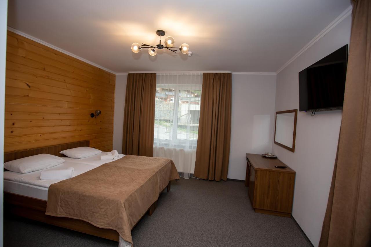 Hotel Князів Двір Bukovel Esterno foto