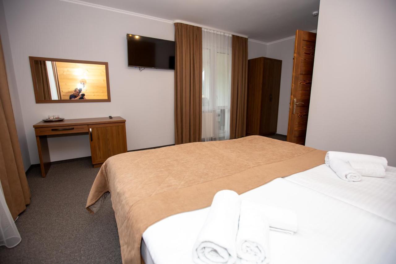 Hotel Князів Двір Bukovel Esterno foto