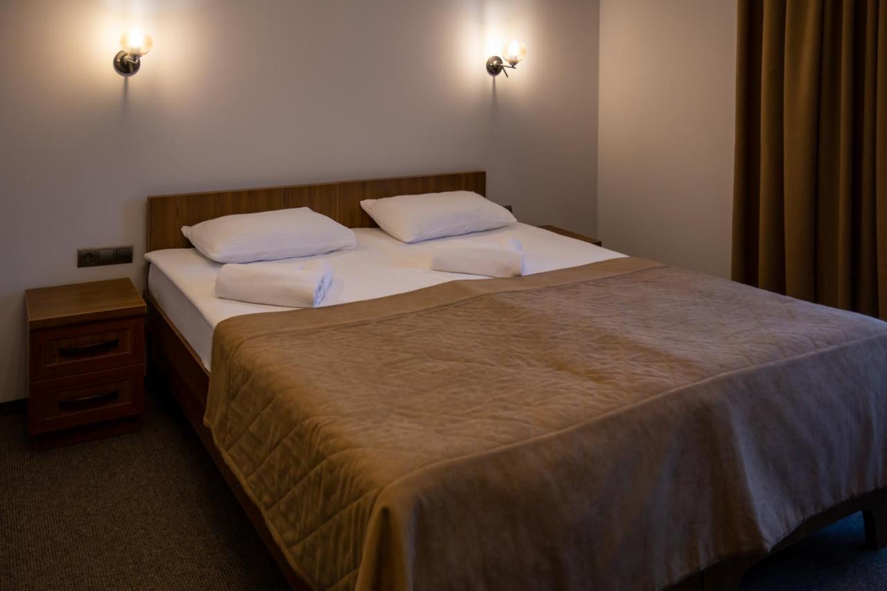 Hotel Князів Двір Bukovel Esterno foto