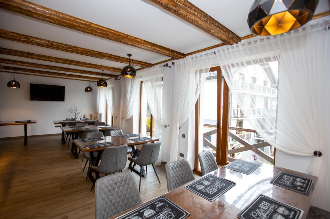 Hotel Князів Двір Bukovel Esterno foto